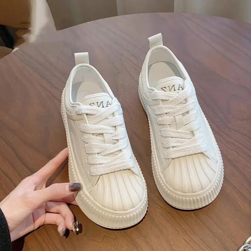 Head Boosting Sports Shoes Women's Thick Bottom Casual Cross Buckle Leisure Shoes Fashionable Spring New Style Increase...
Head Boosting Sports Shoes Women's Thick Bottom Casual Cross Buckle Leisure Shoes Fashionable Spring New Style Increase...