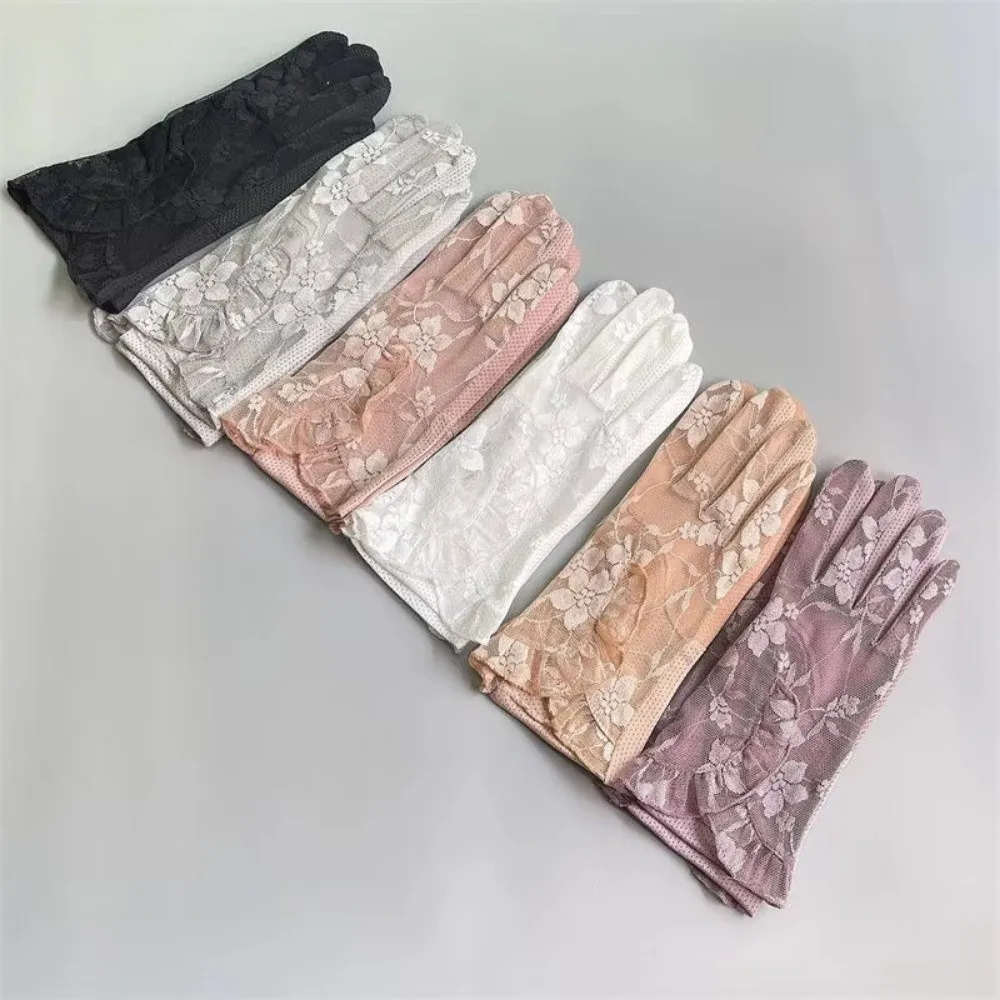 Summer Hollow Touch Screen Gloves Lace Mesh Breathable Sunscreen Gloves Anti-skid Short Thin Gloves Driving UV Gloves
Summer Hollow Touch Screen Gloves Lace Mesh Breathable Sunscreen Gloves Anti-skid Short Thin Gloves Driving UV Gloves