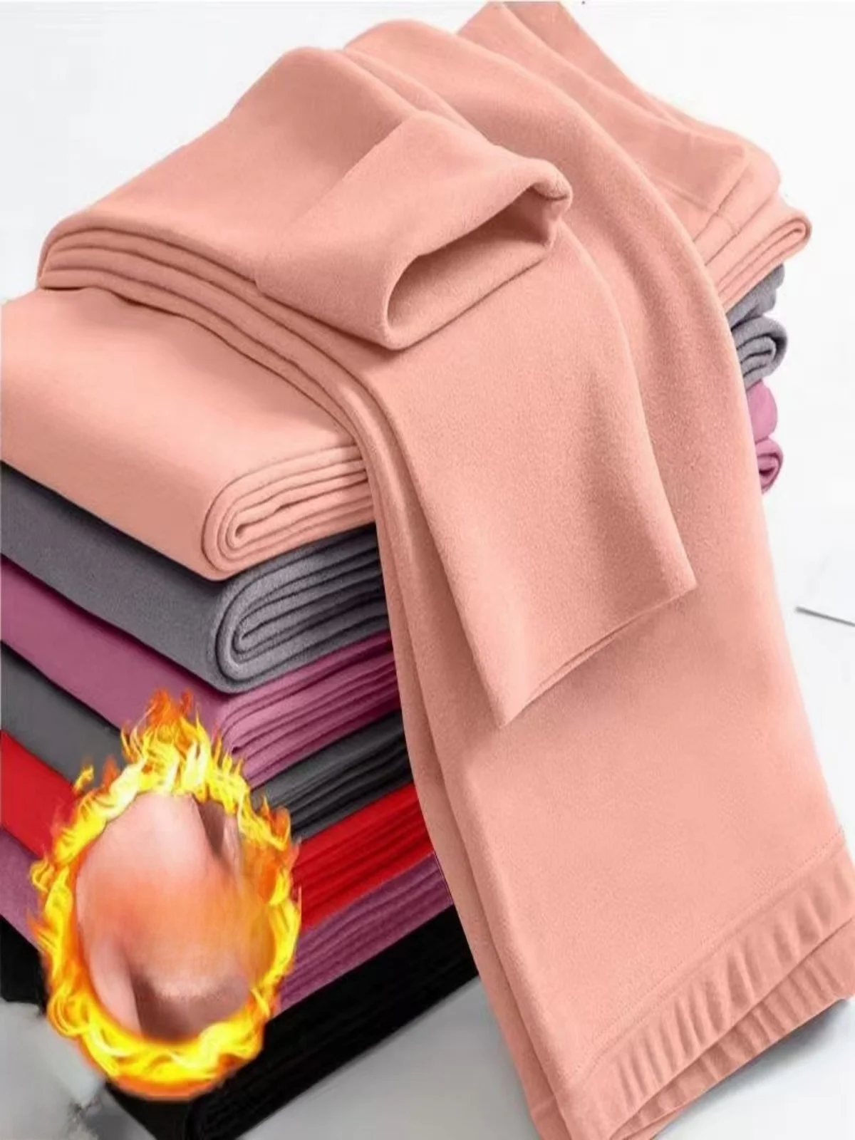 Self-Heating Fleece Lined Thickened Winter Leggings Women's Tight Fit Seamless Black Warm Cotton Pants Casual Long Pants
Self-Heating Fleece Lined Thickened Winter Leggings Women's Tight Fit Seamless Black Warm Cotton Pants Casual Long Pants