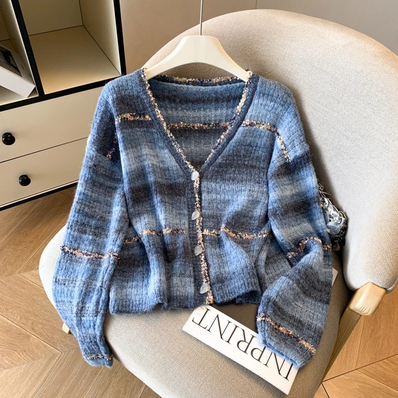 Autumn Winter New Contrasting Striped V-Neck Sweater Women's Single Breasted Casual Knitted Cardigan Elegant Sweet Top Jacket
Autumn Winter New Contrasting Striped V-Neck Sweater Women's Single Breasted Casual Knitted Cardigan Elegant Sweet Top Jacket