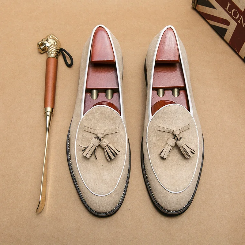 Loafers Shoe Men Faux Suede Solid Color Tassel Decoration Low Heel Fashion Comfort Non Slip Business Casual Shoes
Loafers Shoe Men Faux Suede Solid Color Tassel Decoration Low Heel Fashion Comfort Non Slip Business Casual Shoes