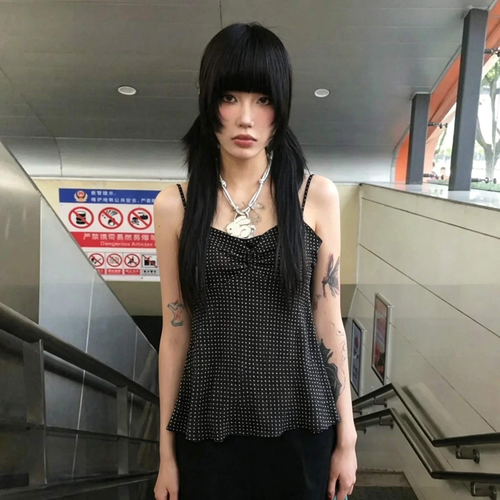 2026 Summer Camisole Vest Sleeveless Women Casual Polka Dot Print Crop Halter Tops 2000s Streetwear Sexy Style Slim Fit Top
2026 Summer Camisole Vest Sleeveless Women Casual Polka Dot Print Crop Halter Tops 2000s Streetwear Sexy Style Slim Fit Top