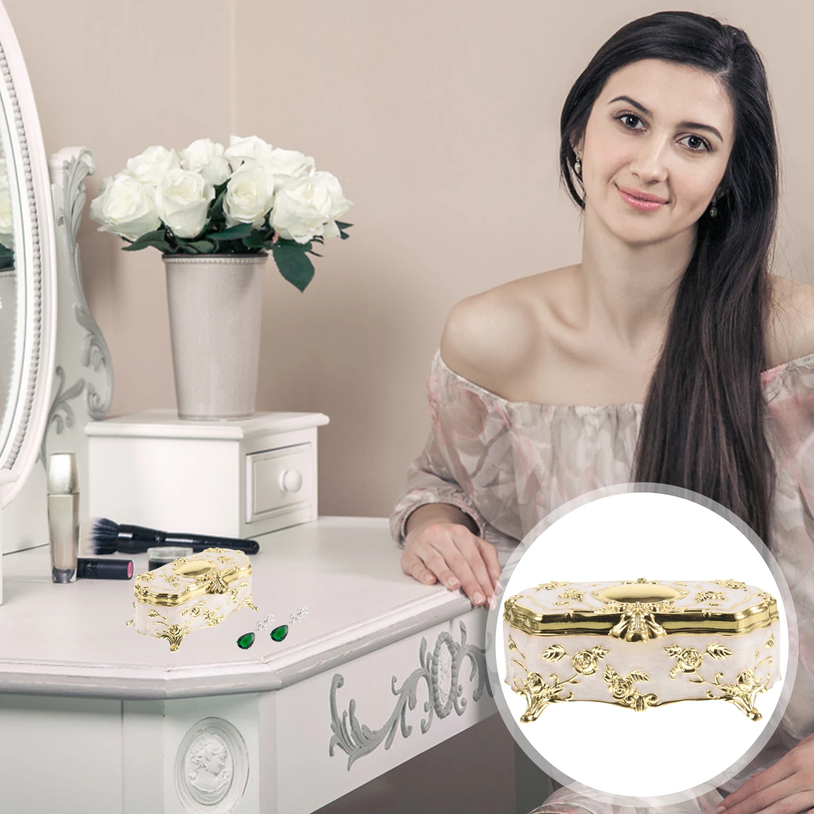 Treasure Chest Jewelry Box Decorative Boxes Small Ring Classy Zinc Alloy Accessory Storage Holder Miss
Treasure Chest Jewelry Box Decorative Boxes Small Ring Classy Zinc Alloy Accessory Storage Holder Miss