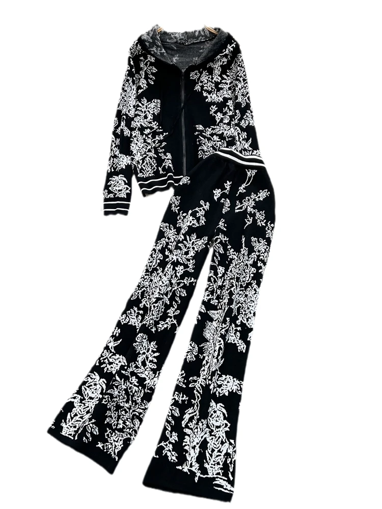 Faionable Women's Knitted Hat Set Autumn Winter Ink Painting Embroidery Zipper High Waist Wide Leg Pants Two Piece Suit
Faionable Women's Knitted Hat Set Autumn Winter Ink Painting Embroidery Zipper High Waist Wide Leg Pants Two Piece Suit
