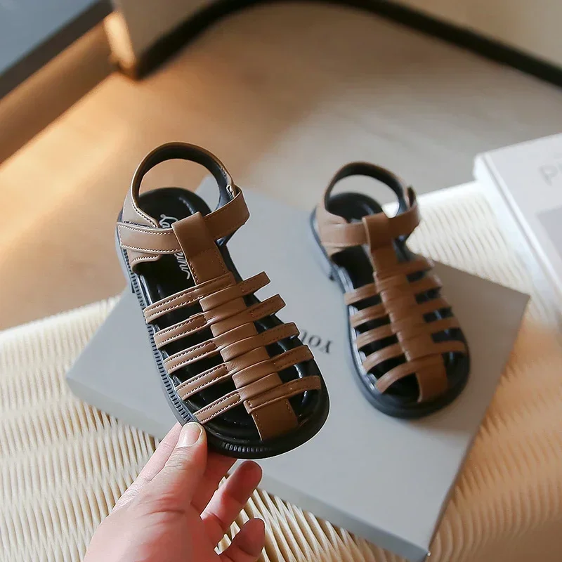 2025 Children's Summer Roman Style Woven Sandals Anti-Kick Princess Shoes Head Cover Hollow Out Design Breathable Cool Shoes
2025 Children's Summer Roman Style Woven Sandals Anti-Kick Princess Shoes Head Cover Hollow Out Design Breathable Cool Shoes