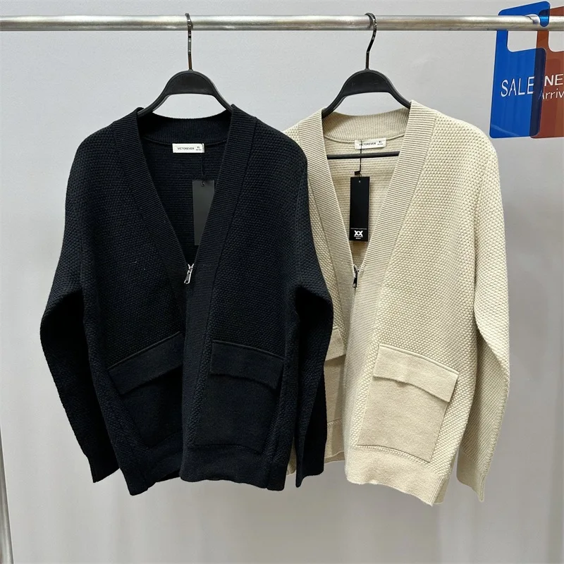 Faionable Thiened Knitted Cardigan Men's Autumn Winter V-Ne Casual Sweater Youth High Street Sle Long Sve Outerwear
Faionable Thiened Knitted Cardigan Men's Autumn Winter V-Ne Casual Sweater Youth High Street Sle Long Sve Outerwear