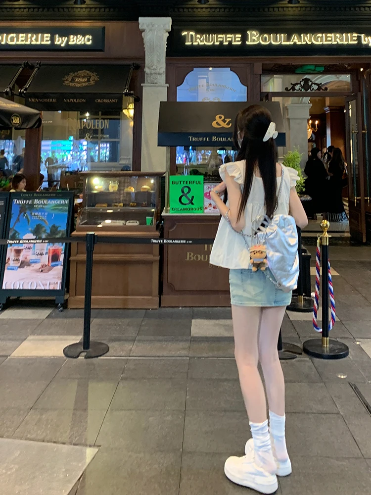 Женская свободная блузка из хлопкового шифона с квадратным вырезом и рукавами-крылышками, скрывающая живот, для похудения, уникальный летний модный топ
Женская свободная блузка из хлопкового шифона с квадратным вырезом и рукавами-крылышками, скрывающая живот, для похудения, уникальный летний модный топ