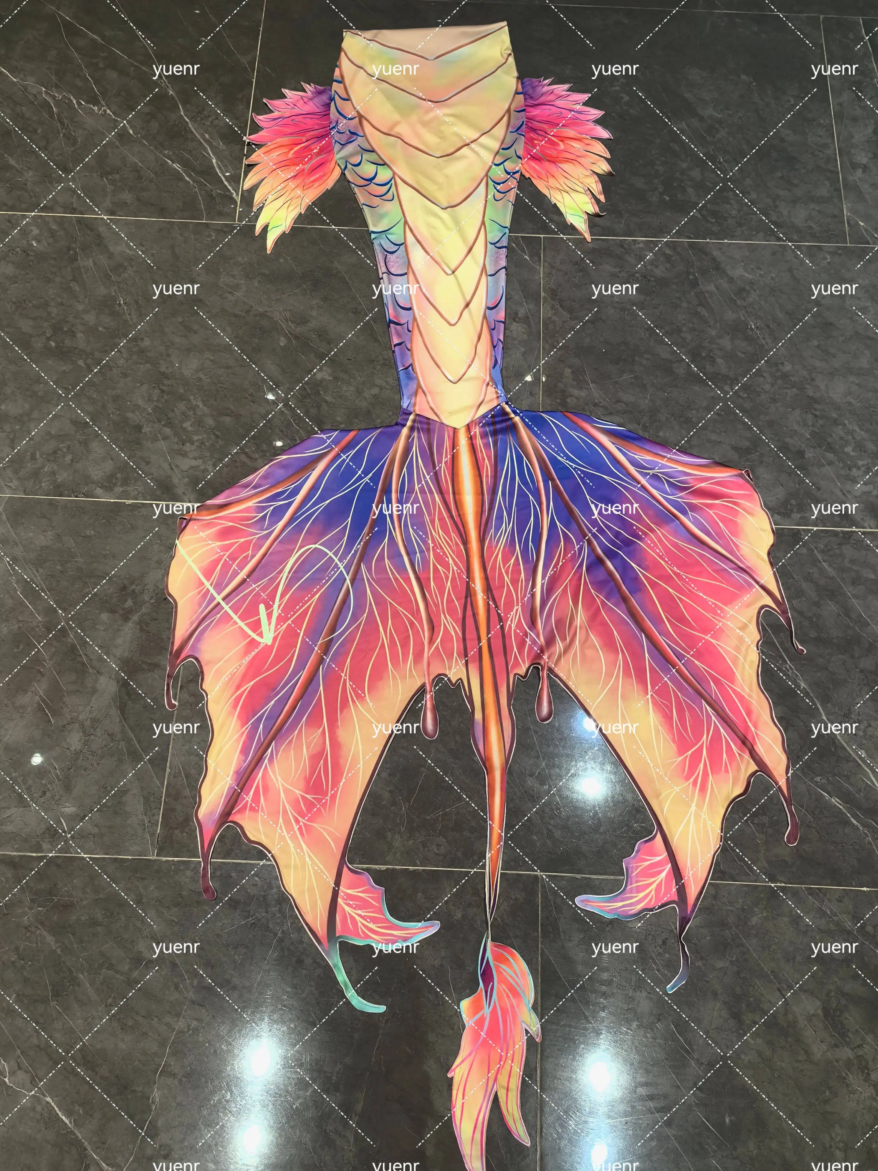 New Jade Dragon Princess Mermaid Tail Aquarium Performance Diving Mermaid Tail Tailored Free Diving Training Tail
New Jade Dragon Princess Mermaid Tail Aquarium Performance Diving Mermaid Tail Tailored Free Diving Training Tail