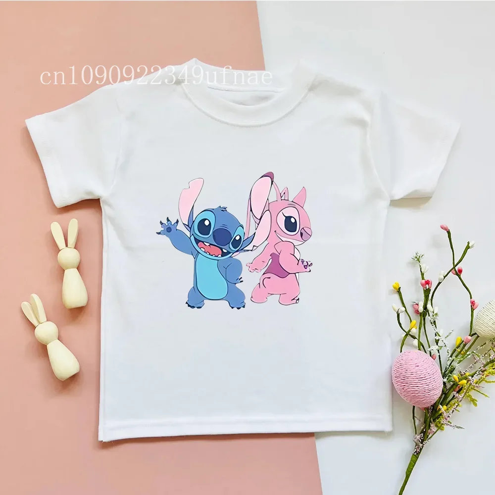 Новинка 2025 года, детская футболка Disney Stitch, футболка из 100% хлопка для мальчиков, праздничная футболка для девочек, детские модные топы, футболка, детская летняя одежда
Новинка 2025 года, детская футболка Disney Stitch, футболка из 100% хлопка для мальчиков, праздничная футболка для девочек, детские модные топы, футболка, детская летняя одежда