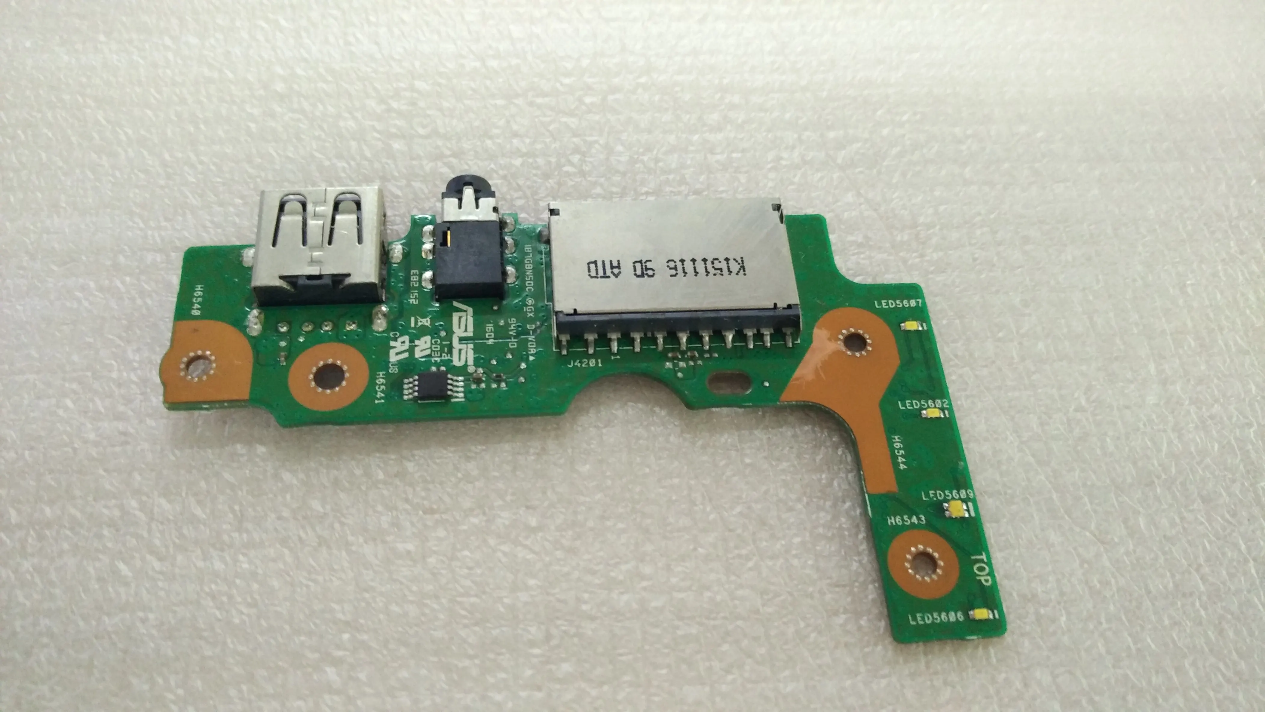 For Asus X556UJ X556UV USB small board audio small board card reader board VM591U.
For Asus X556UJ X556UV USB small board audio small board card reader board VM591U.