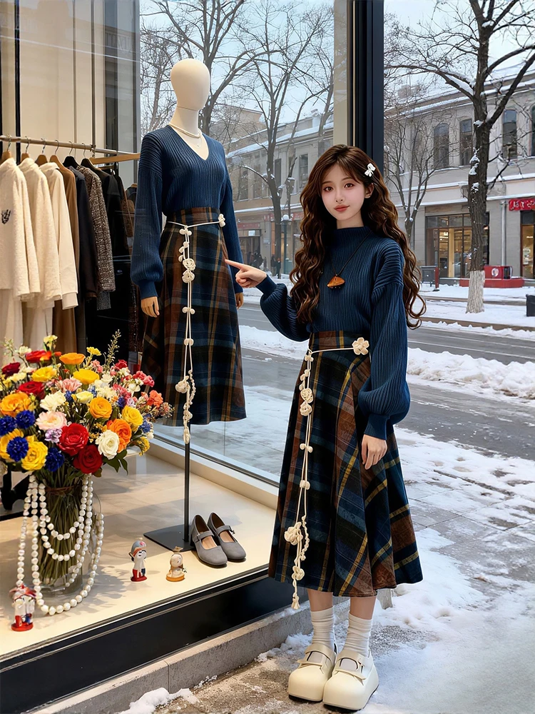 Klein Blue Plaid Sweater And Skirt Set Women's Winter Fashion plus Size Warm Knitted High Waist Ensemble Casual Style
Klein Blue Plaid Sweater And Skirt Set Women's Winter Fashion plus Size Warm Knitted High Waist Ensemble Casual Style