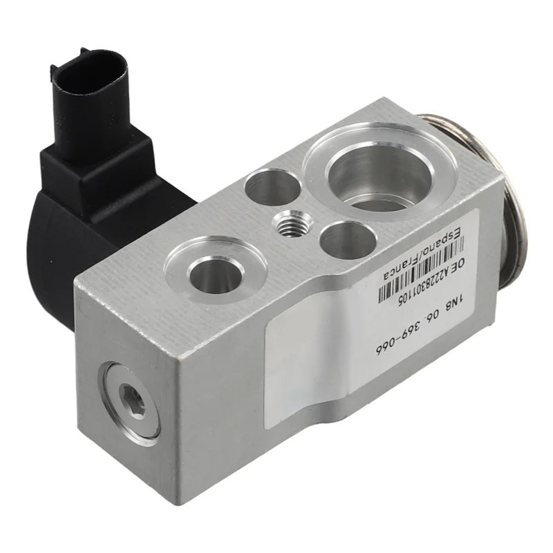 AB16-1Pcs A2228301105 22283011052 A/C Expansion Valve For S-Class W222 V222 Maybach X222 S320 S450 2013-2020
AB16-1Pcs A2228301105 22283011052 A/C Expansion Valve For S-Class W222 V222 Maybach X222 S320 S450 2013-2020