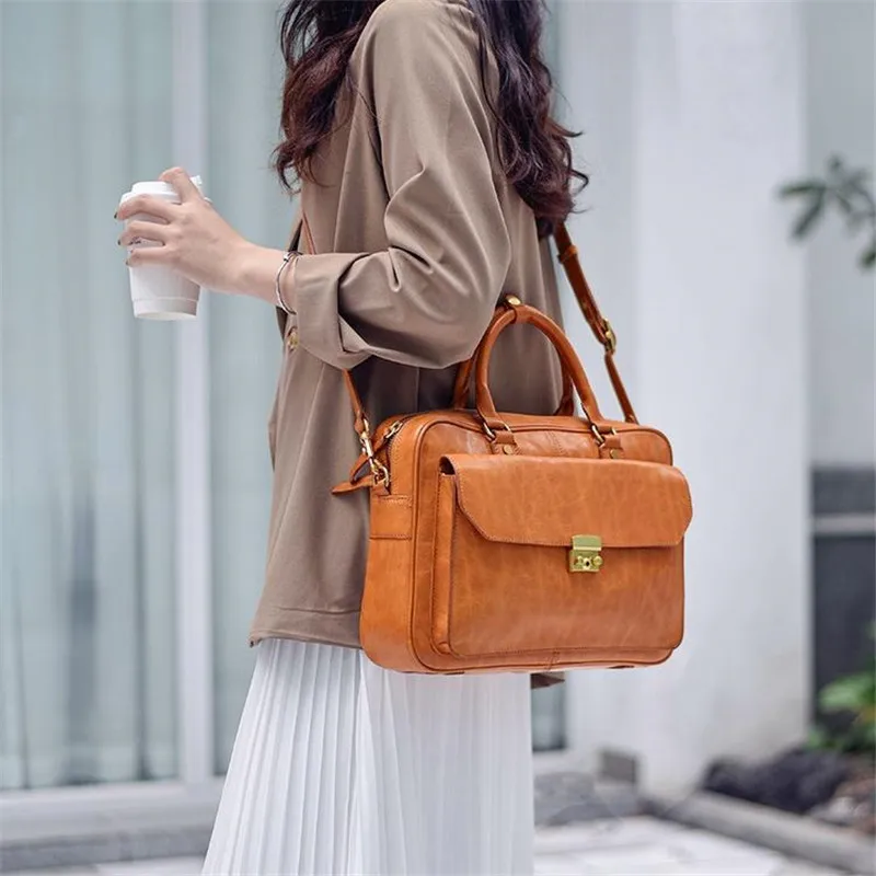 Business travel high quality genuine leather women's briefcase fashion outdoor daily work real cowhide handmade computer handbag
Business travel high quality genuine leather women's briefcase fashion outdoor daily work real cowhide handmade computer handbag