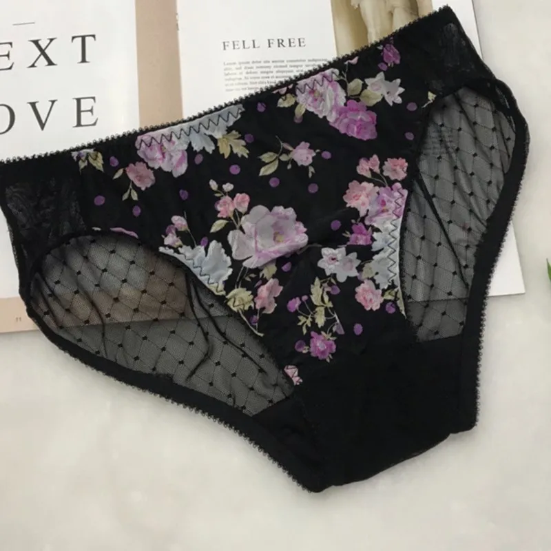 Large Size Sexy Gay Underwear Mens Briefs Low-rise Comfortable Sissy Lace Sheer Lingerie Gay Erotic Pouch Bag Panties
Large Size Sexy Gay Underwear Mens Briefs Low-rise Comfortable Sissy Lace Sheer Lingerie Gay Erotic Pouch Bag Panties