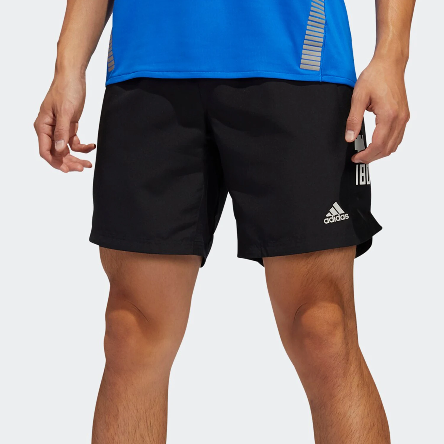 Оригинальные мужские повседневные шорты Adidas SATURDAY SHORT из новой коллекции EH4216
Оригинальные мужские повседневные шорты Adidas SATURDAY SHORT из новой коллекции EH4216