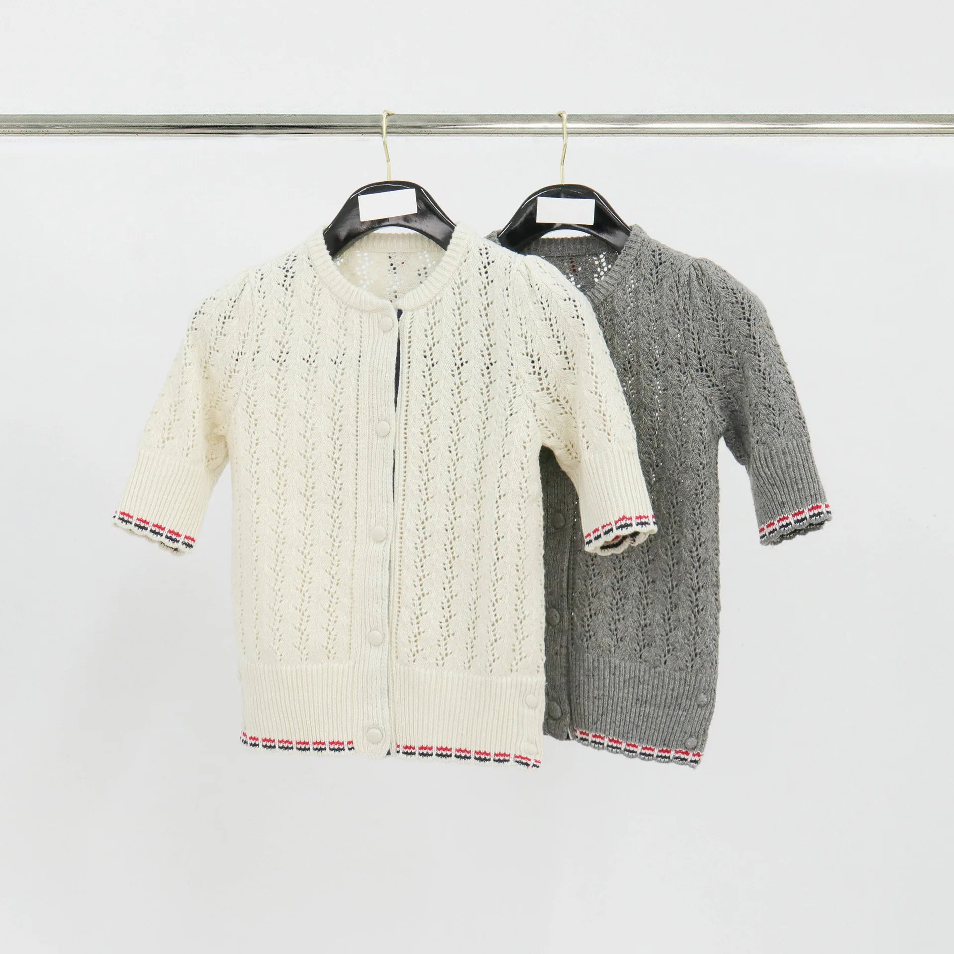 High Quality Summer New Fashion Sweet College Style Short Sleeve Woolen Knitted Open Cardigan for Women round Neck Design
High Quality Summer New Fashion Sweet College Style Short Sleeve Woolen Knitted Open Cardigan for Women round Neck Design