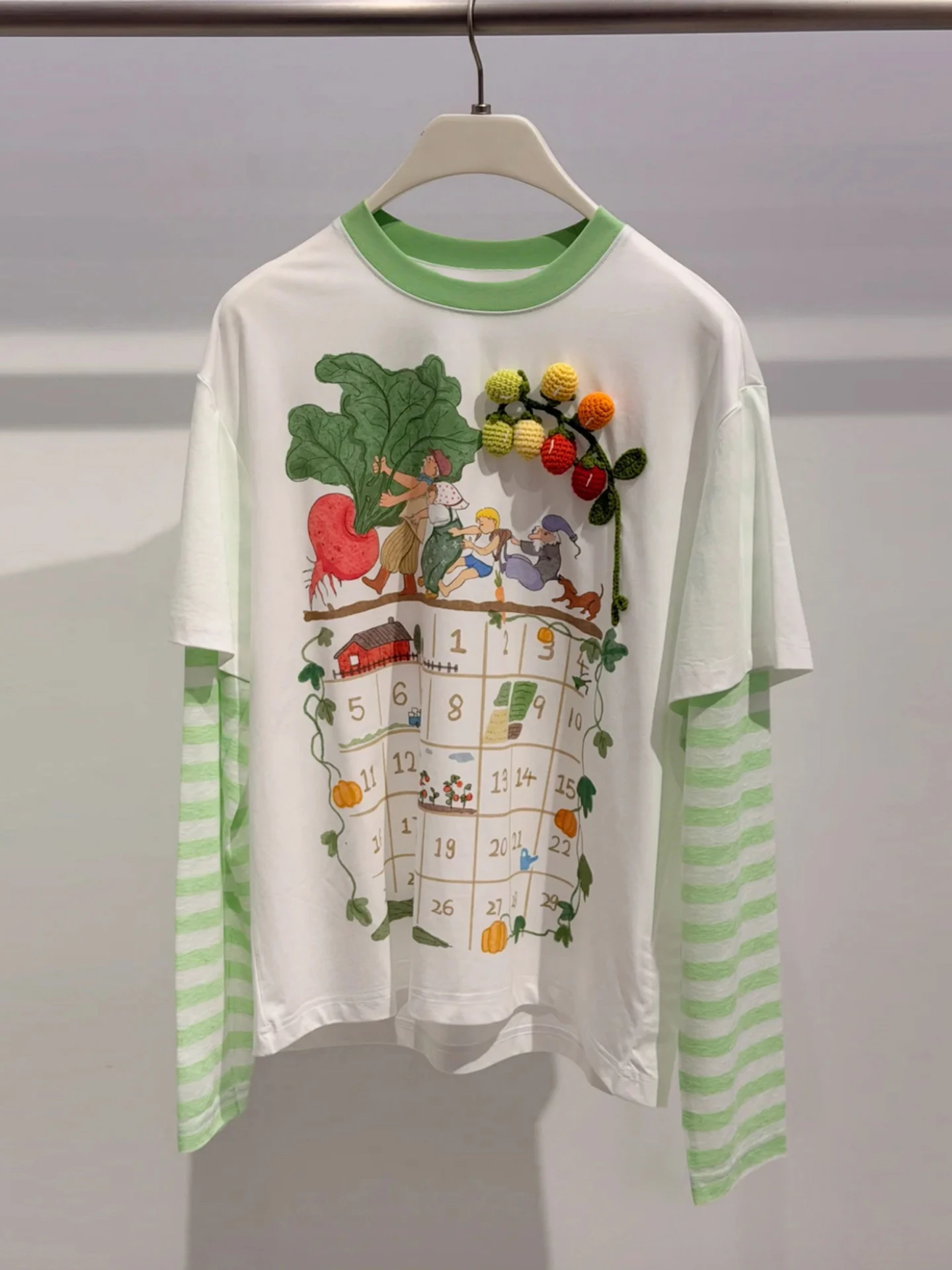 Hand-Painted Casual Printed T-Shirt Top Women's Spring Summer Fake Two-Piece Loose Fit Breathable Comfortable Long Sleeve rou...
Hand-Painted Casual Printed T-Shirt Top Women's Spring Summer Fake Two-Piece Loose Fit Breathable Comfortable Long Sleeve rou...