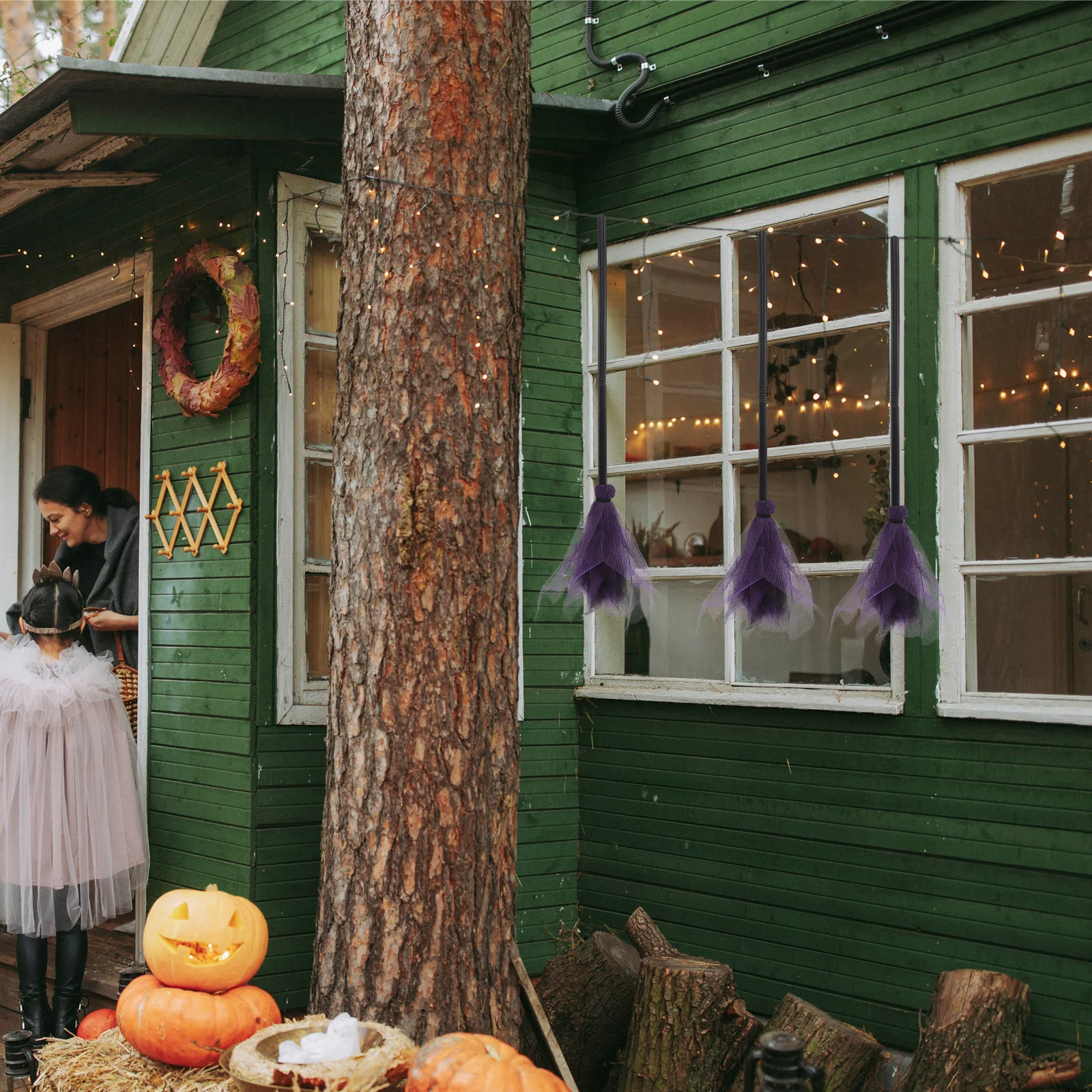 Witch Broom Halloween Cosplay Prop Supplies No Burrs Easy Hold Costume Accessory Party Decoration Halloween Broom
Witch Broom Halloween Cosplay Prop Supplies No Burrs Easy Hold Costume Accessory Party Decoration Halloween Broom