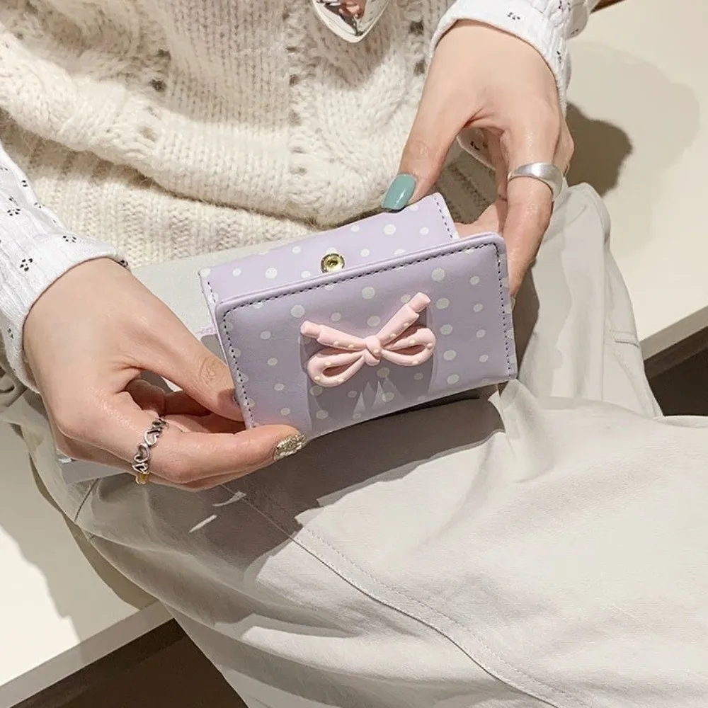 Polka Dot Bowknot Short Wallet Dopamine Color PU Leather Card Holder Coin Purse Large Capacity Student Simplicity Wallet
Polka Dot Bowknot Short Wallet Dopamine Color PU Leather Card Holder Coin Purse Large Capacity Student Simplicity Wallet