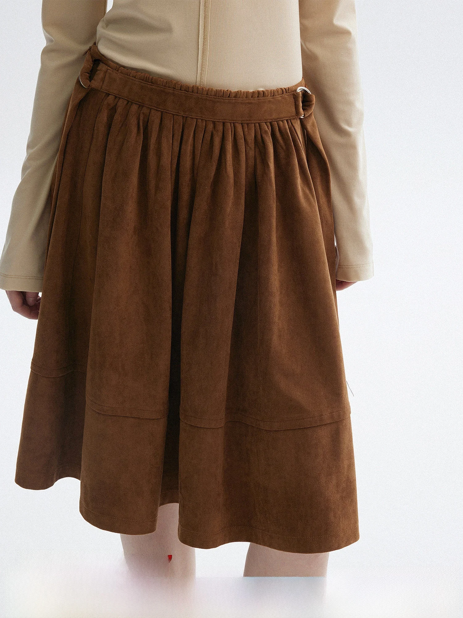 Винтажная замшевая юбка MOLY CHO с отстегивающимся поясом, А-силуэт, модная женская ретро-модель для повседневной носки
Винтажная замшевая юбка MOLY CHO с отстегивающимся поясом, А-силуэт, модная женская ретро-модель для повседневной носки