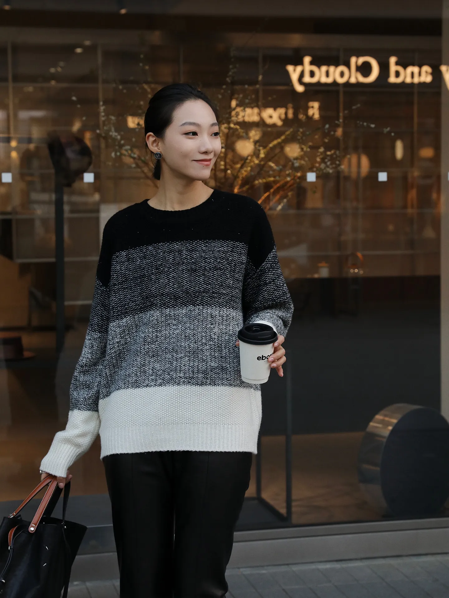 Lu Knitted adient Color Blo Woolen Sweater Women's Loose Fit Warm Ne over Winter New Sle Casual Soft Long Sve Top
Lu Knitted adient Color Blo Woolen Sweater Women's Loose Fit Warm Ne over Winter New Sle Casual Soft Long Sve Top