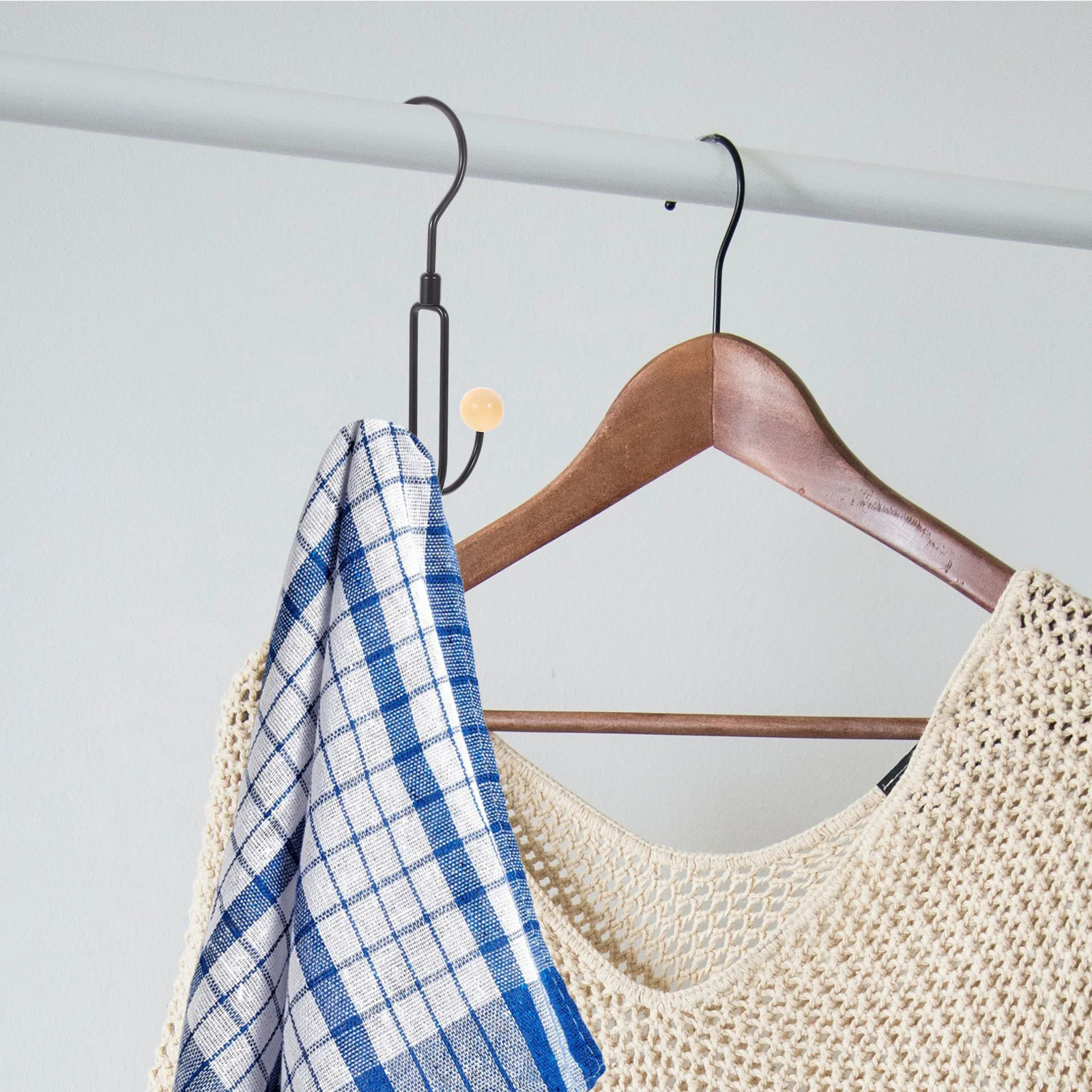 Rotation Purse Hanger Organizer Closet Rod Hooks Bag Organizer Hangers for Hanging Clothes Reusable Stylish
Rotation Purse Hanger Organizer Closet Rod Hooks Bag Organizer Hangers for Hanging Clothes Reusable Stylish