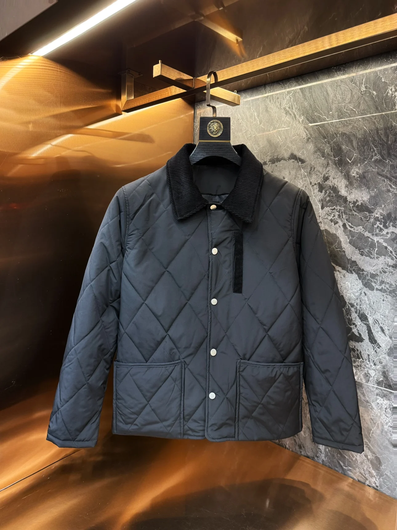 Autumn Winter New Casual Collar Thiened Cotton Men's Jaet Sli Slim Fit Korean Version Haome Cotton Clothes Trendy
Autumn Winter New Casual Collar Thiened Cotton Men's Jaet Sli Slim Fit Korean Version Haome Cotton Clothes Trendy