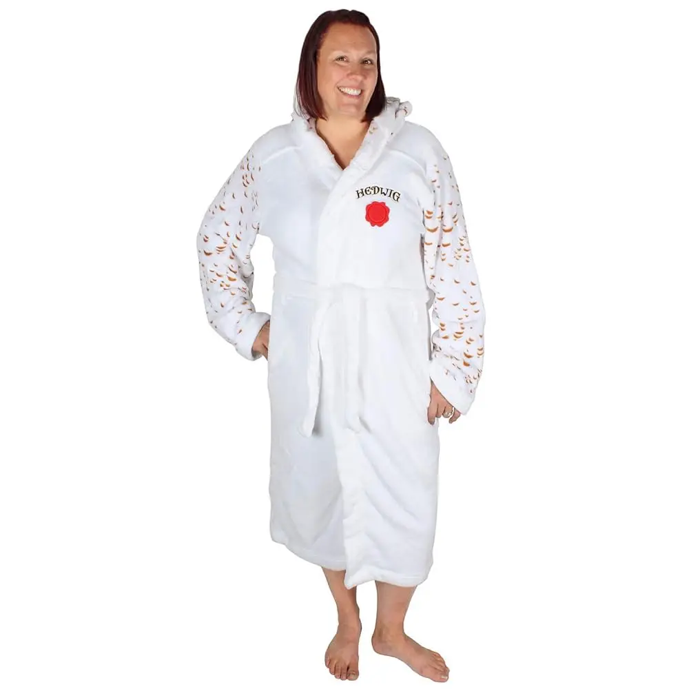 Hedwig Full Sleeve White Robe
Hedwig Full Sleeve White Robe
