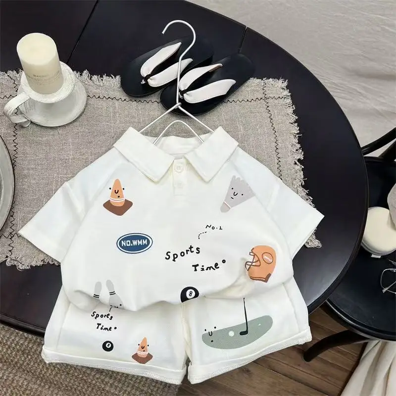 Boys' Summer Set New Children's Korean Version PoLo Shirt Short Sleeved T-shirt Boys' Baby Thin Shorts Two-piece Set
Boys' Summer Set New Children's Korean Version PoLo Shirt Short Sleeved T-shirt Boys' Baby Thin Shorts Two-piece Set