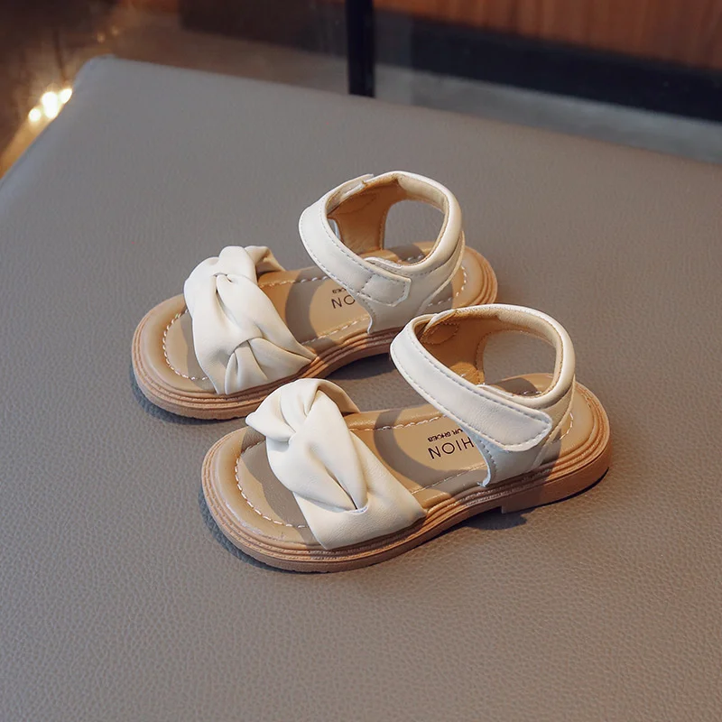 Fashion Design Children Sandals Girls Summer Shoes 1-6 Years Kids Beach Sandals For Girl Open-toed Ankle Strap Sandals 3
Fashion Design Children Sandals Girls Summer Shoes 1-6 Years Kids Beach Sandals For Girl Open-toed Ankle Strap Sandals 3