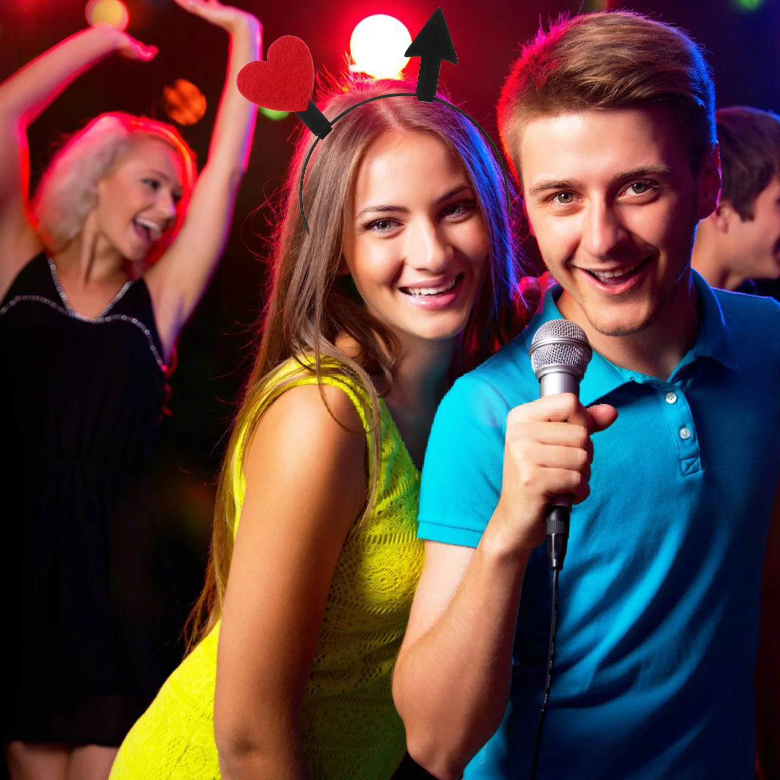 2Pcs Valentine's Day Heart Arrow Headband Love Headwear Romantic Party Accessory for Women Heart Arrow Prop 
2Pcs Valentine's Day Heart Arrow Headband Love Headwear Romantic Party Accessory for Women Heart Arrow Prop