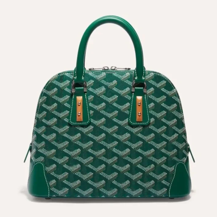 Designer Bag Vendome bag High Quality Shell bag style Crossbody Bag Weave bag underarm Bag Handbags Hobo Bag Mini Purse bag 10A.
Designer Bag Vendome bag High Quality Shell bag style Crossbody Bag Weave bag underarm Bag Handbags Hobo Bag Mini Purse bag 10A.