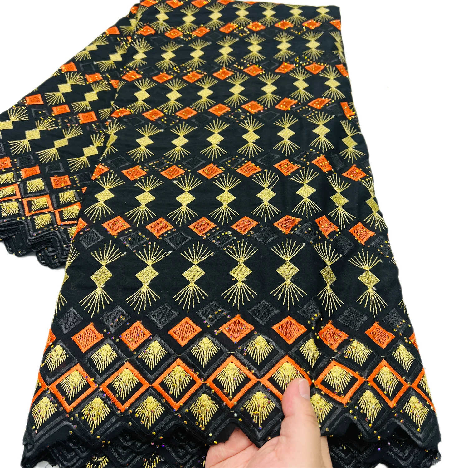 Black Swiss Voile Lace African Lace Fabricwith Stones Comfortable Cotton Fabric For Daily Clothes And African Ethnic Costumes SS
Black Swiss Voile Lace African Lace Fabricwith Stones Comfortable Cotton Fabric For Daily Clothes And African Ethnic Costumes SS