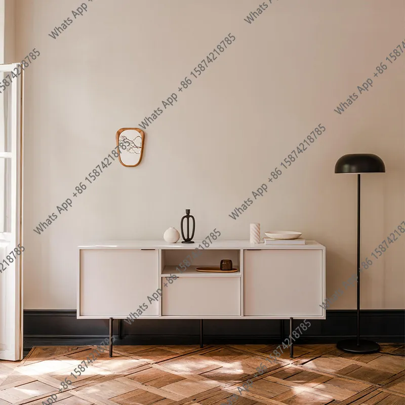 The new TV cabinet is simple and modern light luxury minimalist paint high living room wall cabinet
The new TV cabinet is simple and modern light luxury minimalist paint high living room wall cabinet