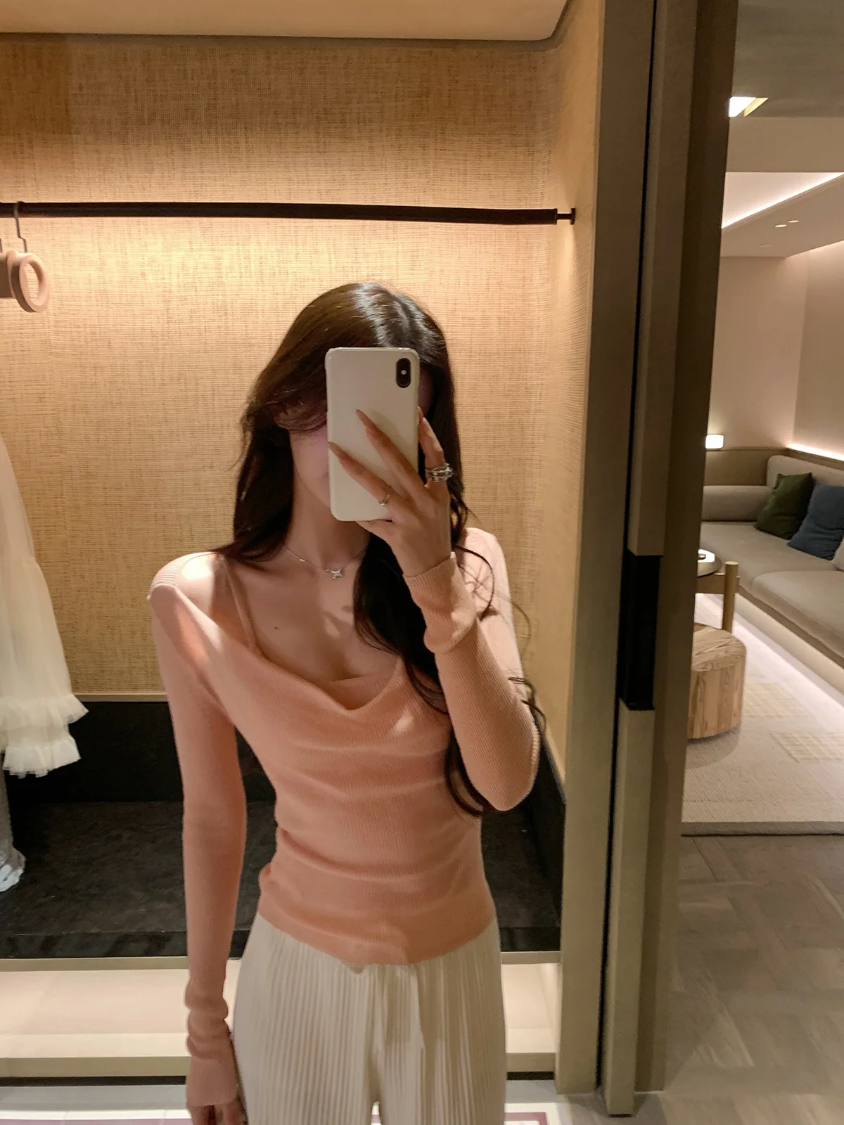 YOLI Long Sve T-irt Women's Autumn Combo Design Pure Desire Combo Neline Two-Piece Set Slim Fit Polyester Blend Sweat-...
YOLI Long Sve T-irt Women's Autumn Combo Design Pure Desire Combo Neline Two-Piece Set Slim Fit Polyester Blend Sweat-...