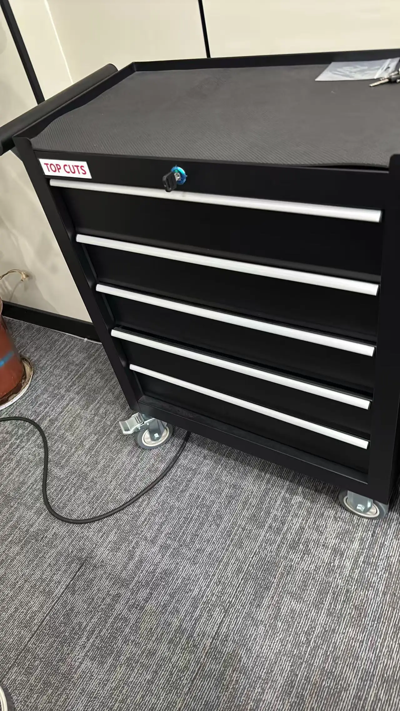 72 Inch Garage Steel Tool Cabinet Rolling Combination Tool Workbench Chest Workshop Cart Lockable Drawer Tool Cabinet Trolley
72 Inch Garage Steel Tool Cabinet Rolling Combination Tool Workbench Chest Workshop Cart Lockable Drawer Tool Cabinet Trolley