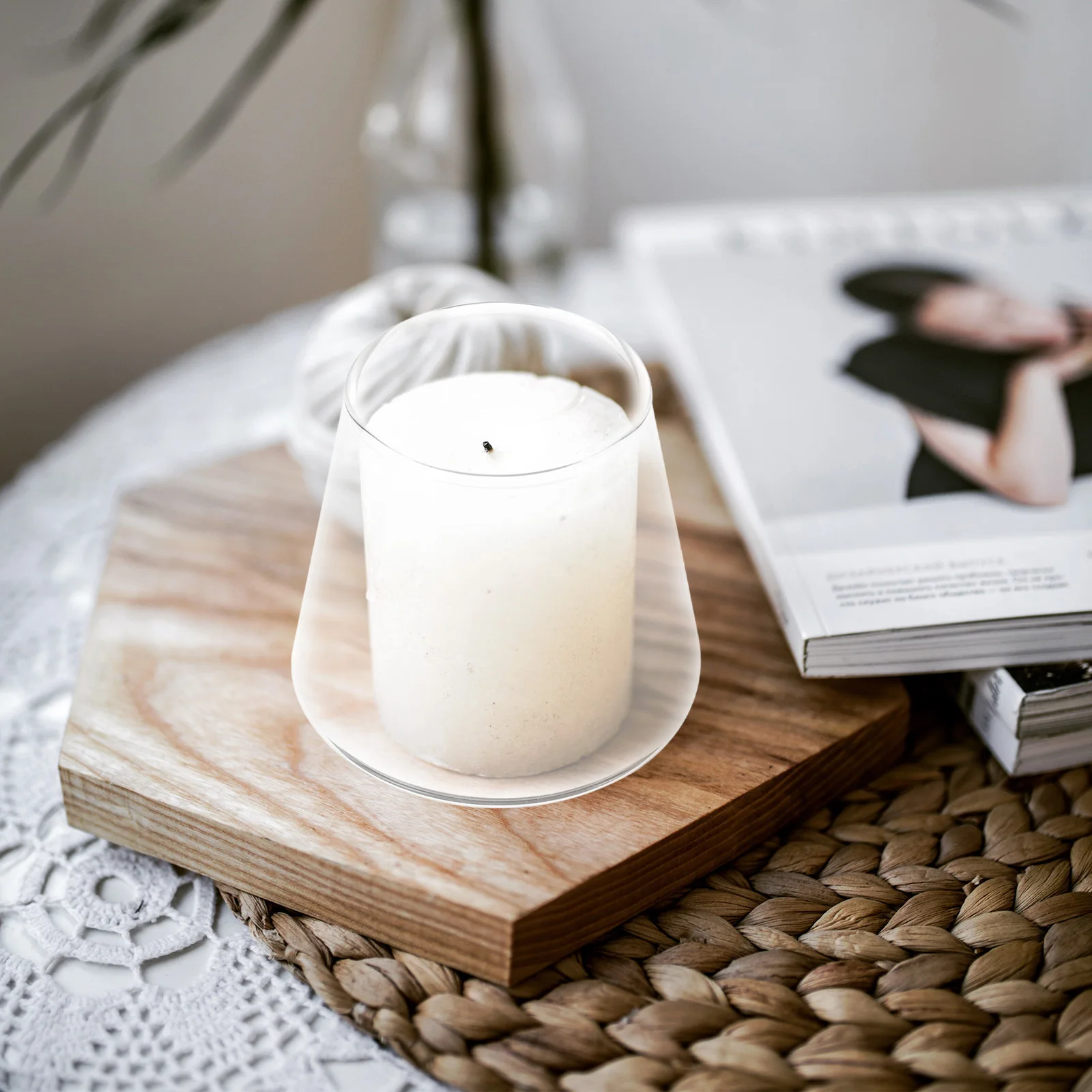 Glass Holder Transparent Windproof Shade Decorative Tealight Holder for Wedding Banquet Home Decor
Glass Holder Transparent Windproof Shade Decorative Tealight Holder for Wedding Banquet Home Decor