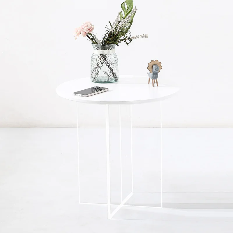Light luxury modern small apartment minimalist French cream style acrylic tea table
Light luxury modern small apartment minimalist French cream style acrylic tea table