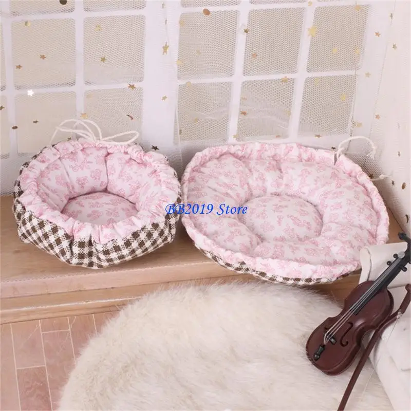 Q0KB Toy Figure Realistic Pet Cats Cotton Bed Nest Miniature Dollhouses Pet Supplies
Q0KB Toy Figure Realistic Pet Cats Cotton Bed Nest Miniature Dollhouses Pet Supplies