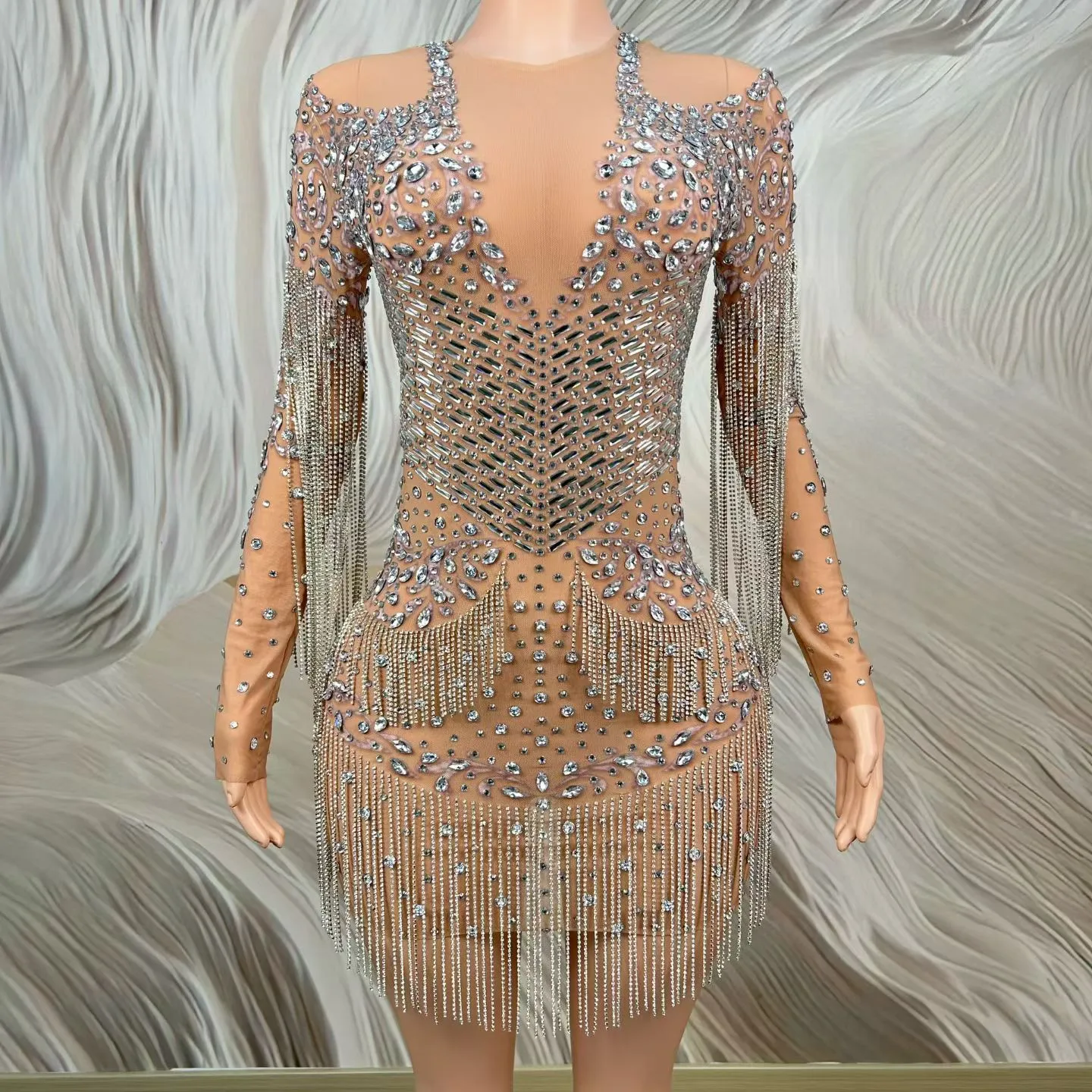 See Through Tassel Crystal Evening Cocktail Mini Dress Plus Size Women Fringes Night Club Party Hip Wrapped Dress Dinner Gown
See Through Tassel Crystal Evening Cocktail Mini Dress Plus Size Women Fringes Night Club Party Hip Wrapped Dress Dinner Gown