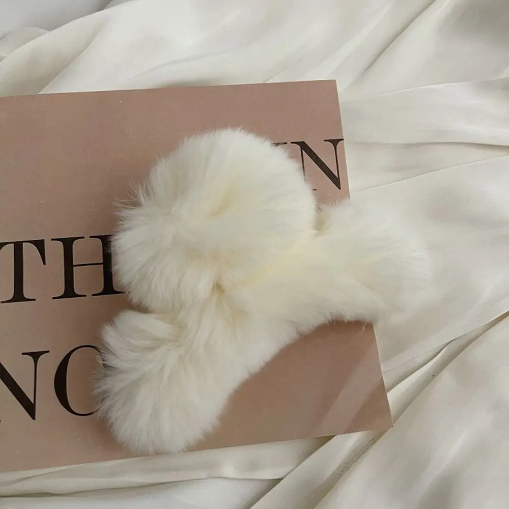 Vintage Girls All-match Pure Color Rabbit Fur Female Hair Accessories Korean Style Hair Clip Plush Hair Claw Leopard Grasp Clip
Vintage Girls All-match Pure Color Rabbit Fur Female Hair Accessories Korean Style Hair Clip Plush Hair Claw Leopard Grasp Clip