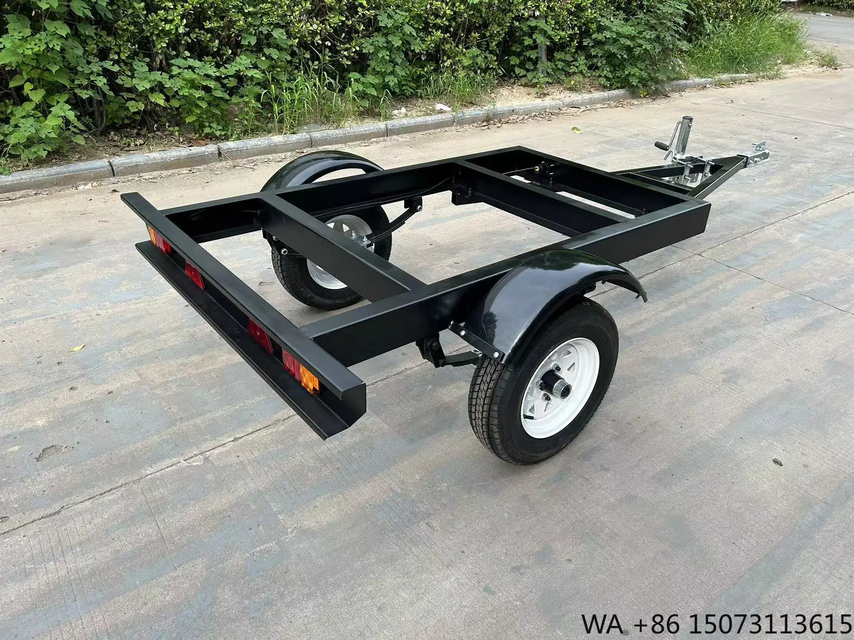 Aluminum Skeleton Transport Trailer with LED Lights 1750x1000mm Flatbed 1000kg Payload Leaf Spring Suspension
Aluminum Skeleton Transport Trailer with LED Lights 1750x1000mm Flatbed 1000kg Payload Leaf Spring Suspension