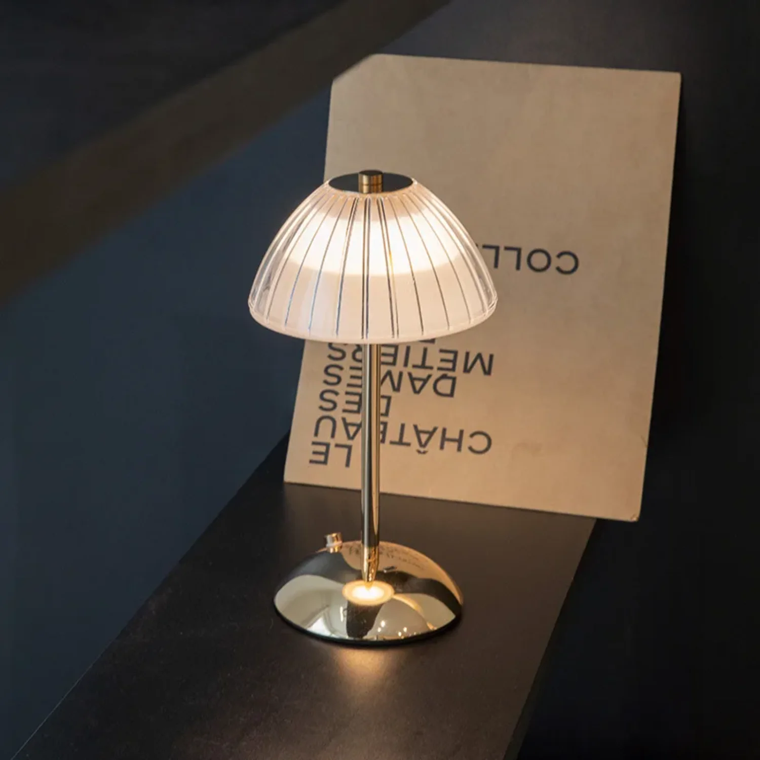 UBS LED crystal table lamp Desk bedroom bedside restaurant cafe hotel touch rechargeable atmosphere light gift
UBS LED crystal table lamp Desk bedroom bedside restaurant cafe hotel touch rechargeable atmosphere light gift