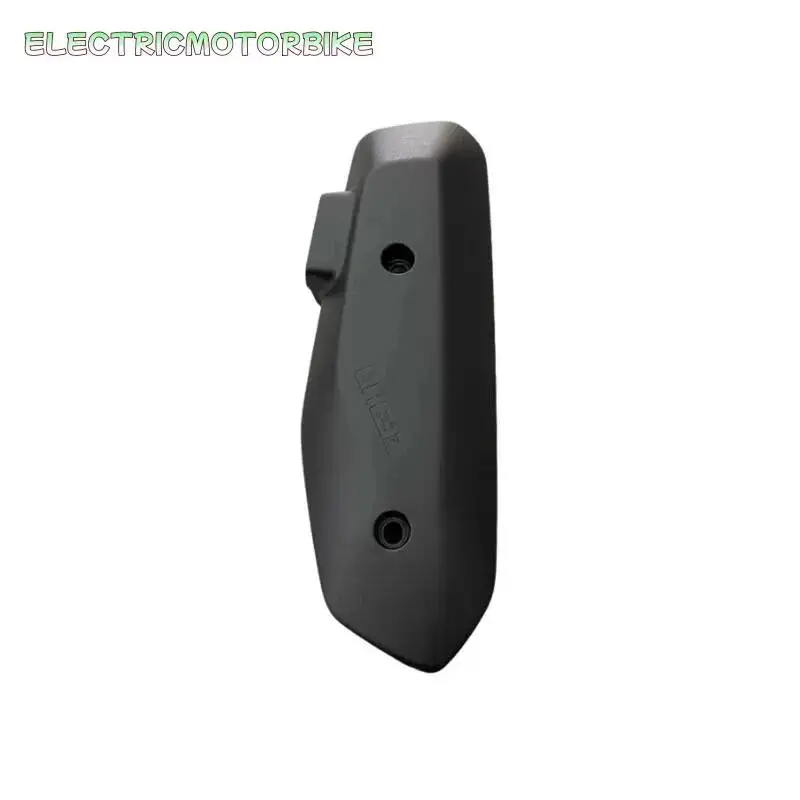 One Side Rear Swing Arm Guard Plate For ZEEHO AE4 / AE4se / AE5 / AE4i
One Side Rear Swing Arm Guard Plate For ZEEHO AE4 / AE4se / AE5 / AE4i