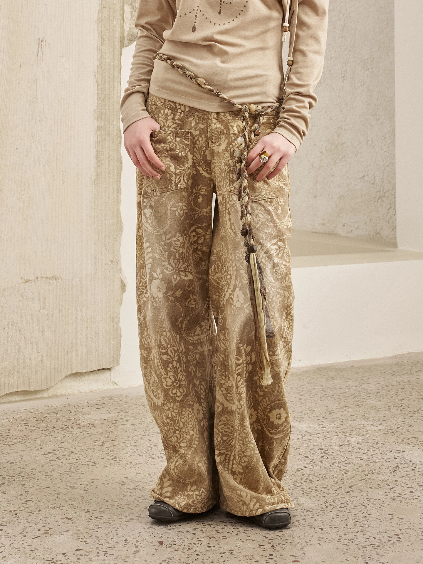 DIDDI MODA винтажные прямые джинсы с цветочным принтом, широкие брюки, повседневные хлопковые брюки для женщин, свободный крой, осень
DIDDI MODA винтажные прямые джинсы с цветочным принтом, широкие брюки, повседневные хлопковые брюки для женщин, свободный крой, осень