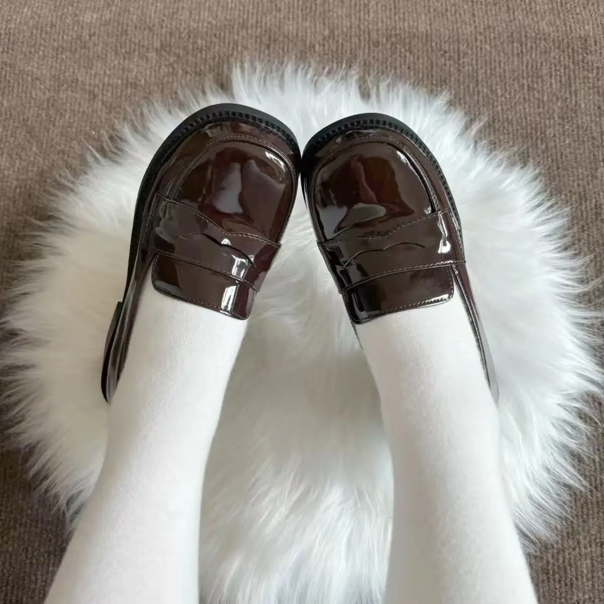 Sweet British Style round Toe Square Toe mid Heel JK Uniform Shoes Lolita Loafers Flat Footwear for Girls Casual Comfortable
Sweet British Style round Toe Square Toe mid Heel JK Uniform Shoes Lolita Loafers Flat Footwear for Girls Casual Comfortable