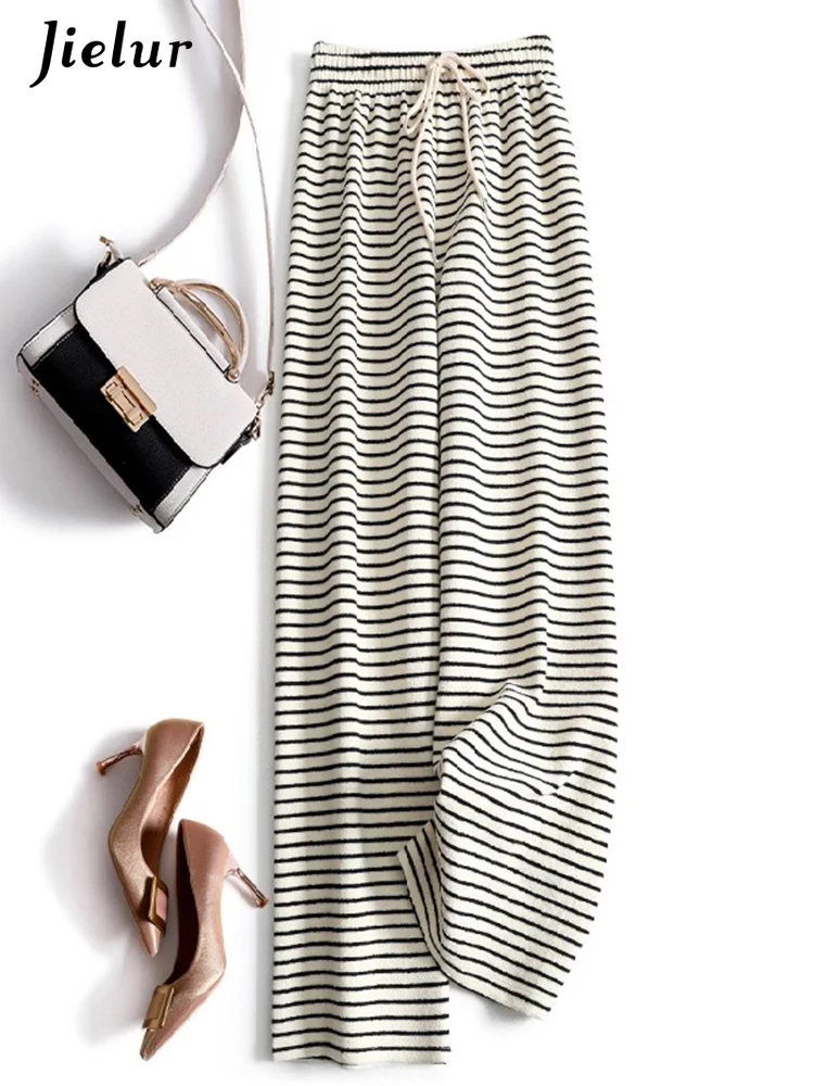Jielur New Women's Striped Straight Leg Casual Pants Spring Korean Fashion Classic Women High Waist Knitted Wide Leg Pants
Jielur New Women's Striped Straight Leg Casual Pants Spring Korean Fashion Classic Women High Waist Knitted Wide Leg Pants