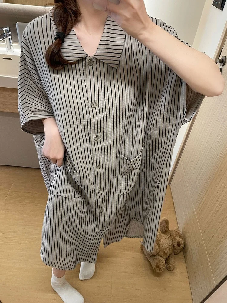 Korean Sle Simple Turn-down Collar Striped Sp Dr Women Summer ort Sve Long Skirt Loose One-piece Spwear Sweet... 
Korean Sle Simple Turn-down Collar Striped Sp Dr Women Summer ort Sve Long Skirt Loose One-piece Spwear Sweet...