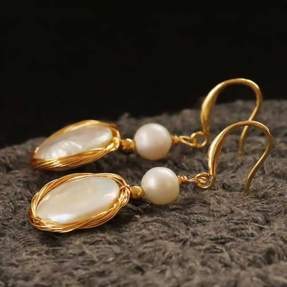 Handmade baroque Natural Freshwater cultured pearl Earrings Gold Dangling Meisje Jewelry Handmade Silver
Handmade baroque Natural Freshwater cultured pearl Earrings Gold Dangling Meisje Jewelry Handmade Silver