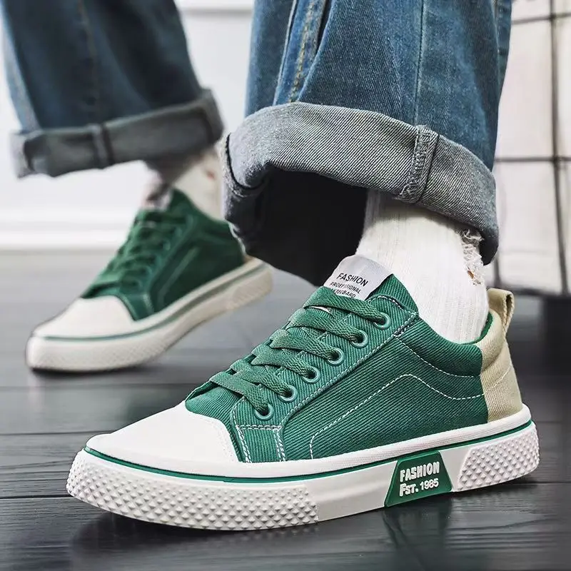 Lightweight Canvas Sneakers Men's Running Sneakers for Men Casual Fashion Tennis Shoes Daily Wear Outdoor Travel Footwear,37-48
Lightweight Canvas Sneakers Men's Running Sneakers for Men Casual Fashion Tennis Shoes Daily Wear Outdoor Travel Footwear,37-48